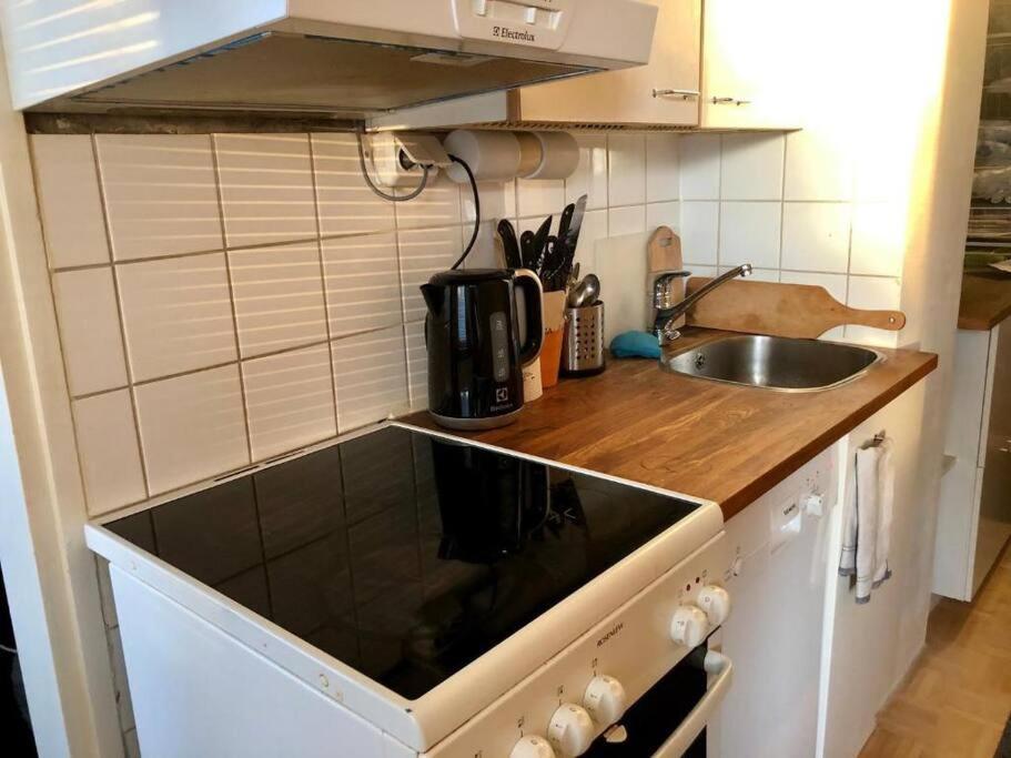 Scandinavian 2-Rooms Apartment City Center เฮลซิงกิ ภายนอก รูปภาพ